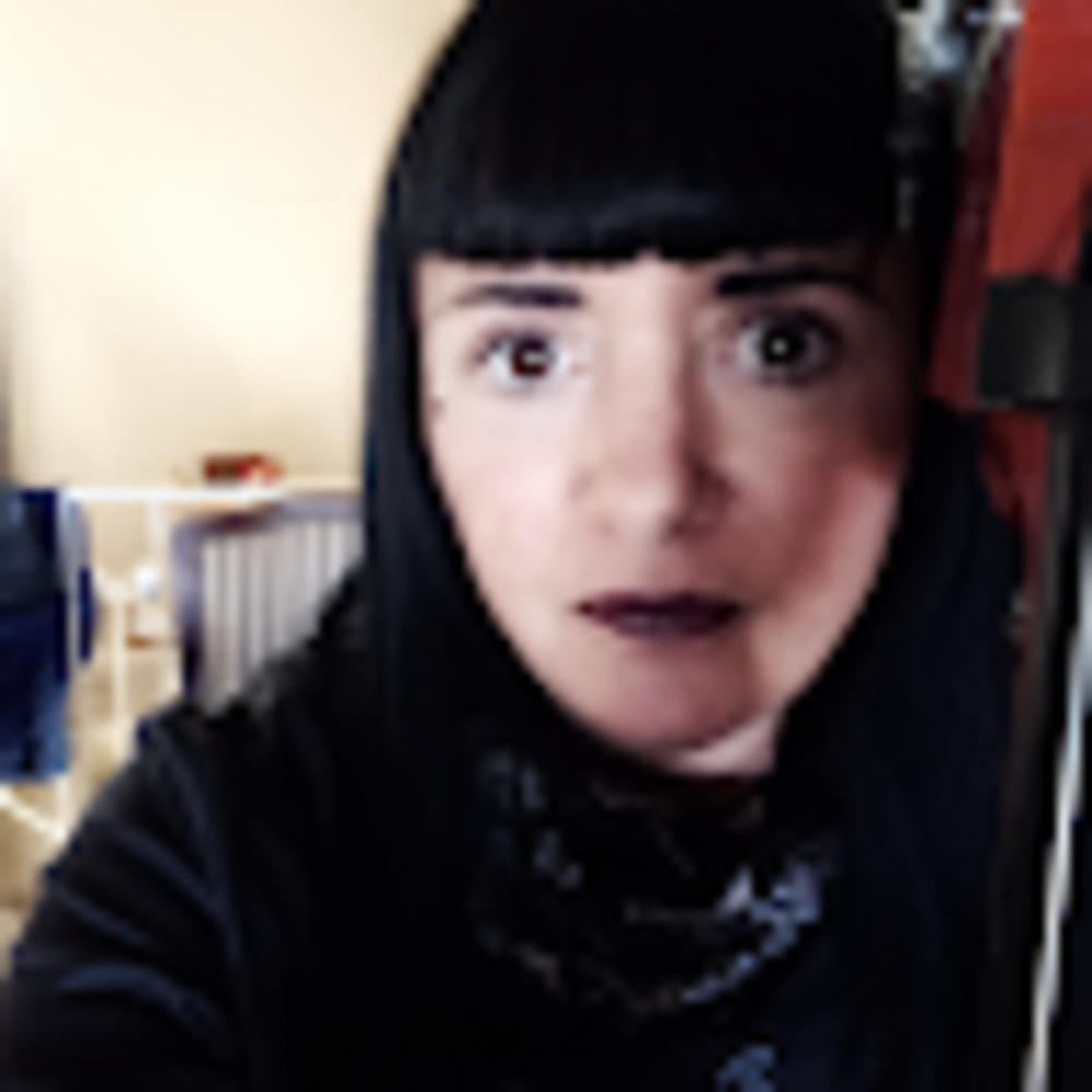 Meet your Posher, Kiki
